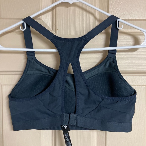 Victoria’s Secret Victoria Sport Racerback Sports Bra size 36B - Picture 5 of 7